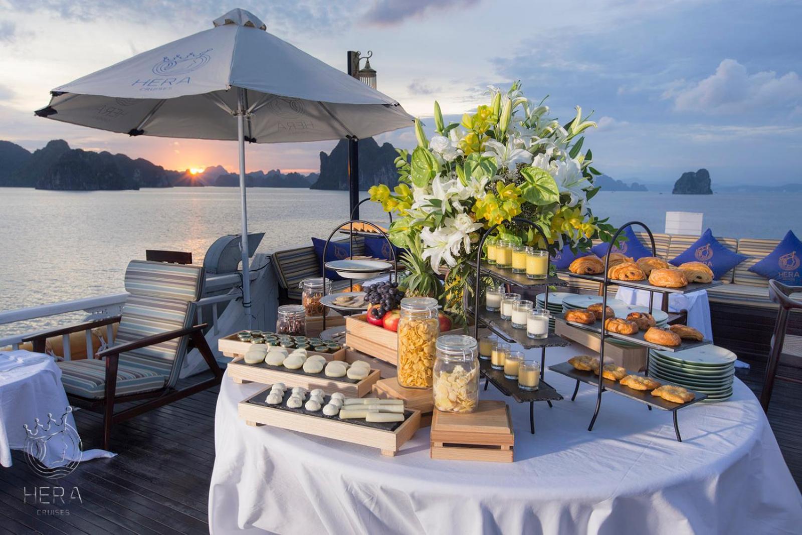 Hera Grand Luxury Cruise Ha Long Exteriér fotografie