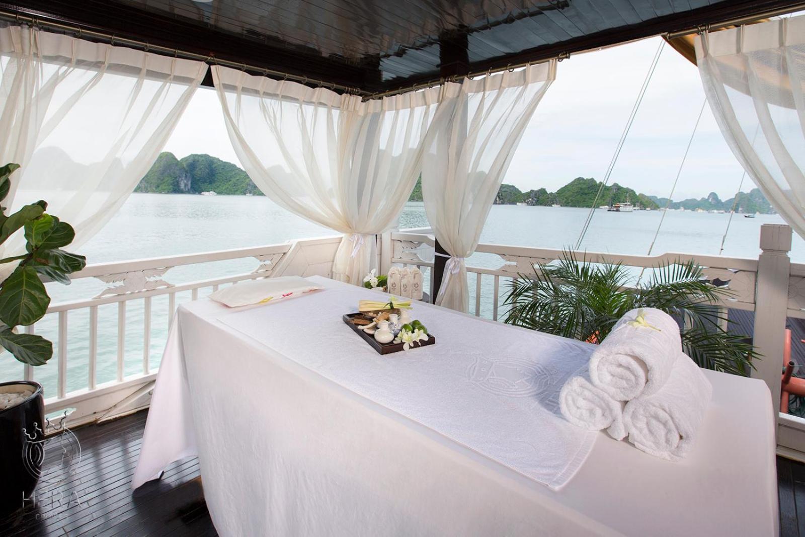 Hera Grand Luxury Cruise Ha Long Exteriér fotografie